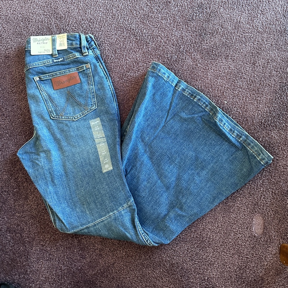 Wrangler Retro High Rise Blue Jeans